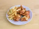 5 Chicken Wings with Chips