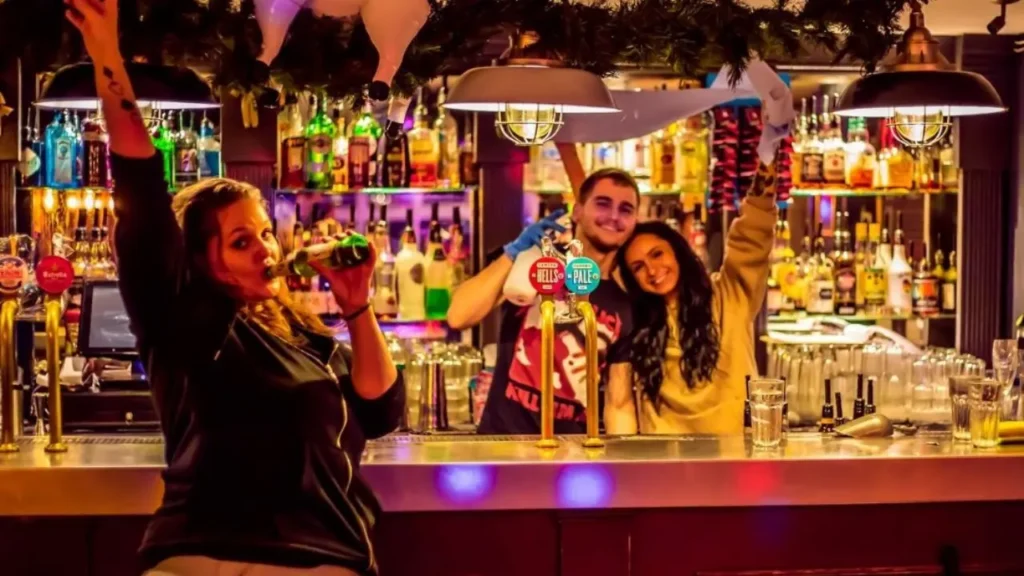 Best Days to Enjoy Best Happy Hours in London