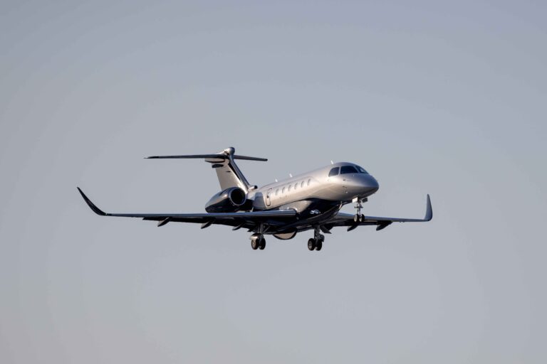 What You Need to Know About Private Jet Card Membership 